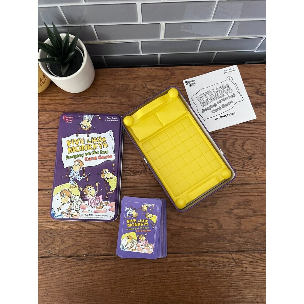 Five Little Monkeys Jumping On The Bed Card Game – University Games